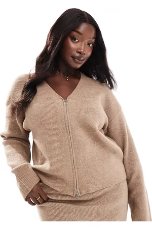 Pieces® Pieces Curve v neck cardigan co-ord in taupe