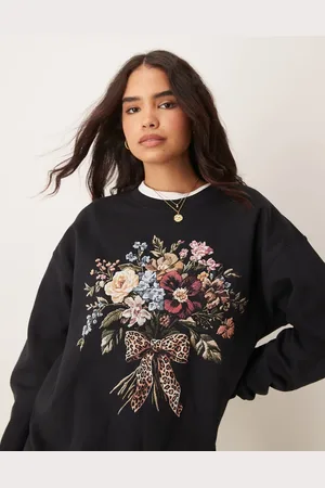 Miss Selfridge Floral bouquet oversized sweatshirt