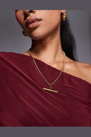 Neck On The Line Statement t-bar necklace in plated