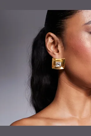 Neck On The Line Vintage style embellished square earrings in plated