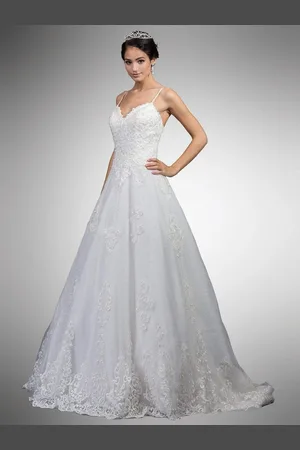 Dancing Queen Bridal 41 Embroidered Sweetheart Fitted Gown
