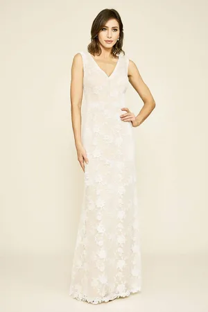Tadashi Shoji Windsor Sleeveless V-neck Lace Gown