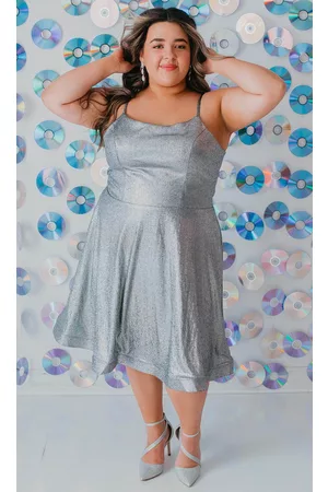 Shop Petite Plus Size Dresses From These Brands - Natalie in the