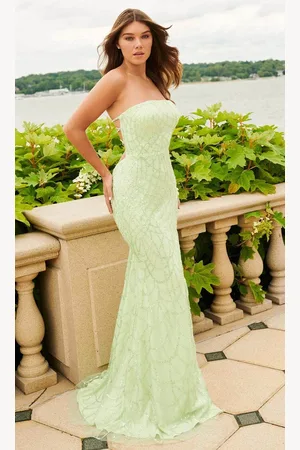 FAVIANA 11085 - Lace Up Back Prom Gown