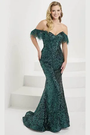 Tiffany & Co. 16106 - Sweetheart Feather Sleeve Evening Gown