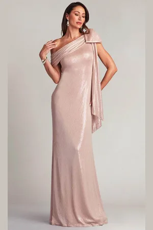 Tadashi Shoji BSJ18371L - Metallic Bow One Shoulder Evening Gown