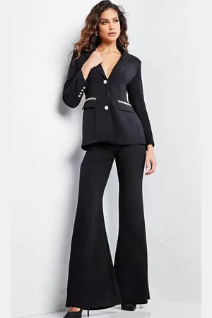 JOVANI 26144 - Chain Detailed Long Sleeve Pantsuit