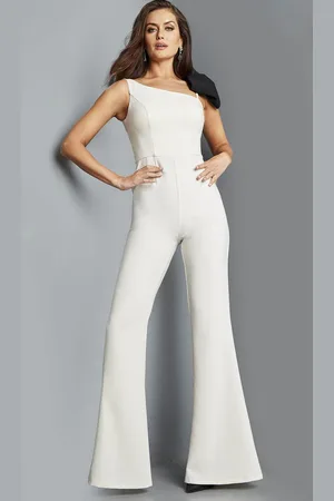 JOVANI 22589 - Sleeveless Asymmetric Jumpsuit