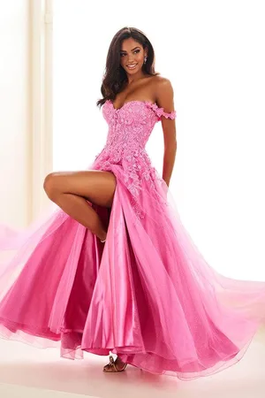 Ellie Wilde EW35101 - Glitter Tulle Floral Lace Prom Dress