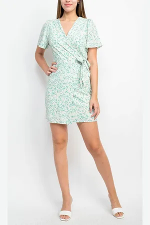 Sage Collective ST03D22 - V-Neck Tie Waist Casual Dress
