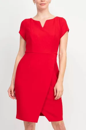 Connected Apparel TJE47514M1 - Notched Neck Sheath Dress