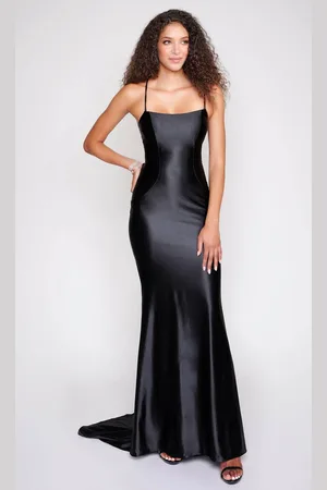 Nina Canacci 6575 - Scoop Neck Crisscross Back Prom Gown