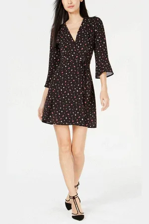 French Connection 71KPU - Bell Sleeve Floral Casual Dress
