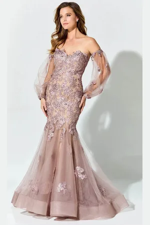 Ivonne D ID920 - Tulle Trumpet Formal Gown