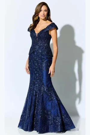 Ivonne D ID900 - Off-Shoulder Peplum Formal Gown