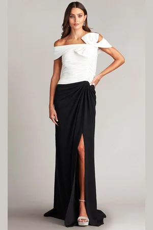 Tadashi Shoji BOS24103L - Ruched Bodice Evening Gown