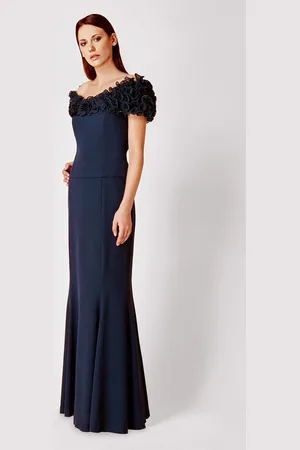 Alexander By Daymor 2003 Rosette Ruffles Off Shoulder Evening Gown
