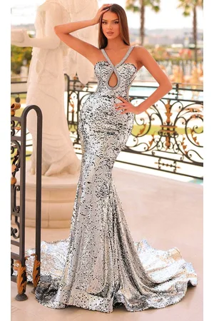 Clarisse 811254 - Sparkling Sequin Backless Prom Gown