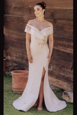 Terani Couture 232M1530 - Pleated V-Neck Evening Gown