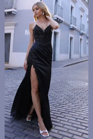 Nox Anabel F1466 - Bejeweled V-Neck Prom Dress