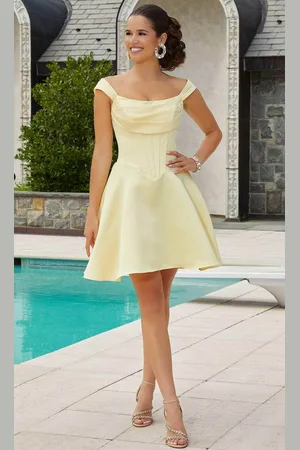 Damas 9615 - Scoop Neck Corset Cocktail Dress