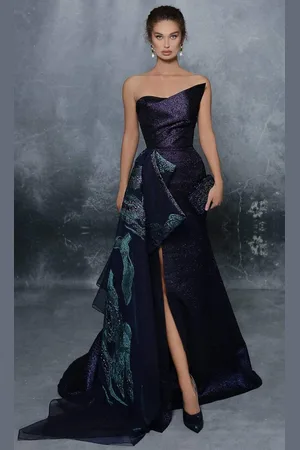TARIK EDIZ 96071 Peaked Bodice High Slit Trumpet Gown