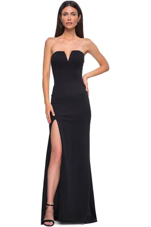 La Femme 32784 - Elegant Strapless V-Neck Prom Gown
