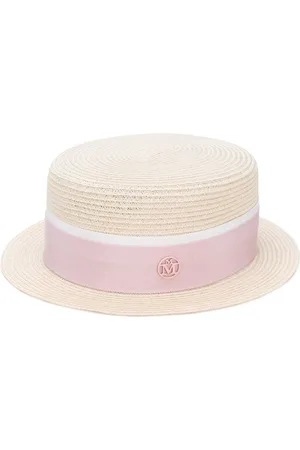 Le Mont St Michel Auguste hat