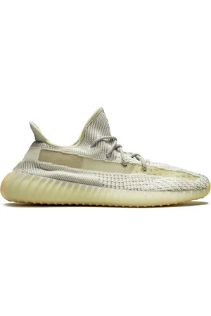 adidas Yeezy Boost Sneakers Athletic shoes Philippines price FASHIOLA