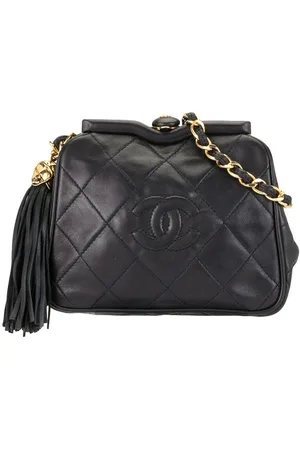 CHANEL 1990 quilted CC belt bag