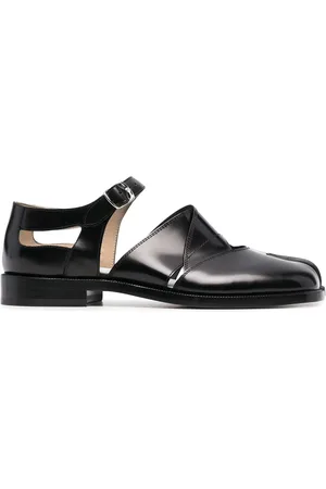 Maison Margiela Tabi cut-out leather sandals
