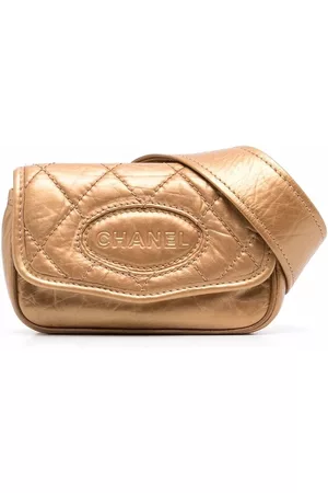 CHANEL 2005-2006 diamond-quilted belt bag