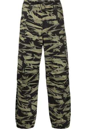 Alexander Wang Men Wide Leg Pants - Camouflage-print wide leg trackpants
