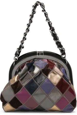 CHANEL 2005-2006 CC patchwork handbag