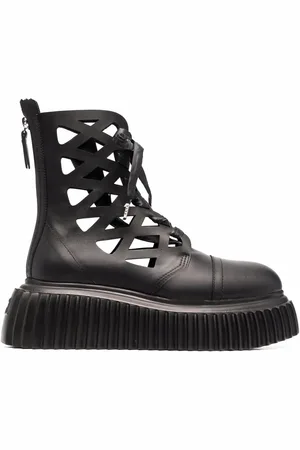 AGL ATTILIO GIUSTI LEOMBRUNI Laser-cut detail leather boots