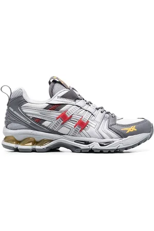 Asics Low top sneakers