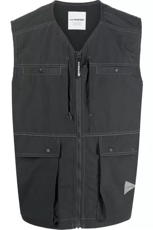 and wander Contrast stitching zip-up gilet