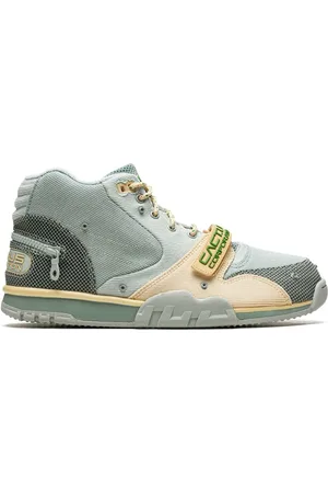 Nike X Travis Scott Air Trainer 1 SP " Haze" sneakers