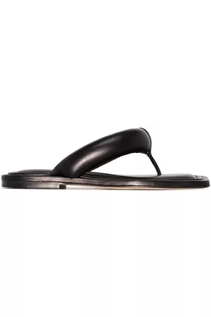REJINA PYO Nella padded flip-flops
