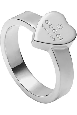 Gucci Heart ring with trademark