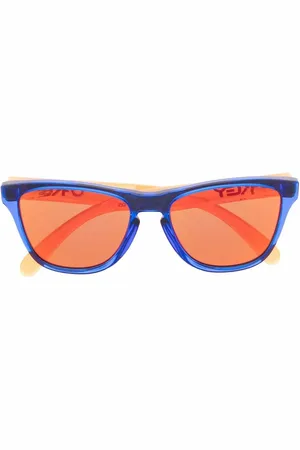 Oakley Mirrored-lense sunglasses