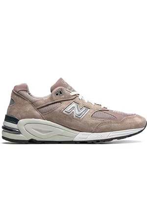 New Balance X Kith 990v2 "Dusty Rose" sneakers
