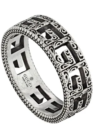 Gucci Ring with Square G