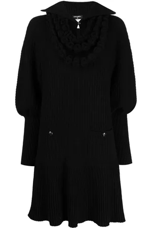 CHANEL Long-sleeved knitted dress