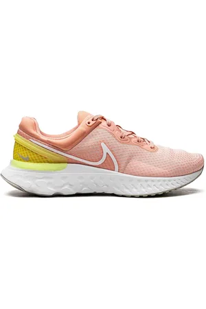 Nike React Miler 3 sneakers