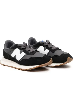 New Balance 237 low-top sneakers