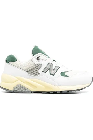 New Balance 580 low-top leather sneakers