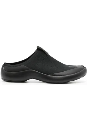 Tabi Footwear Women Slippers - Tabi-toe slippers