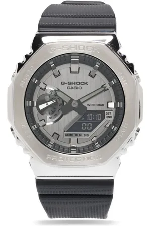 Casio GM-2100-1A 44mm