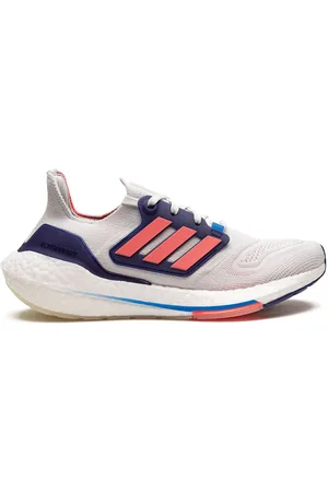 adidas Ultraboost 22 low-top sneakers